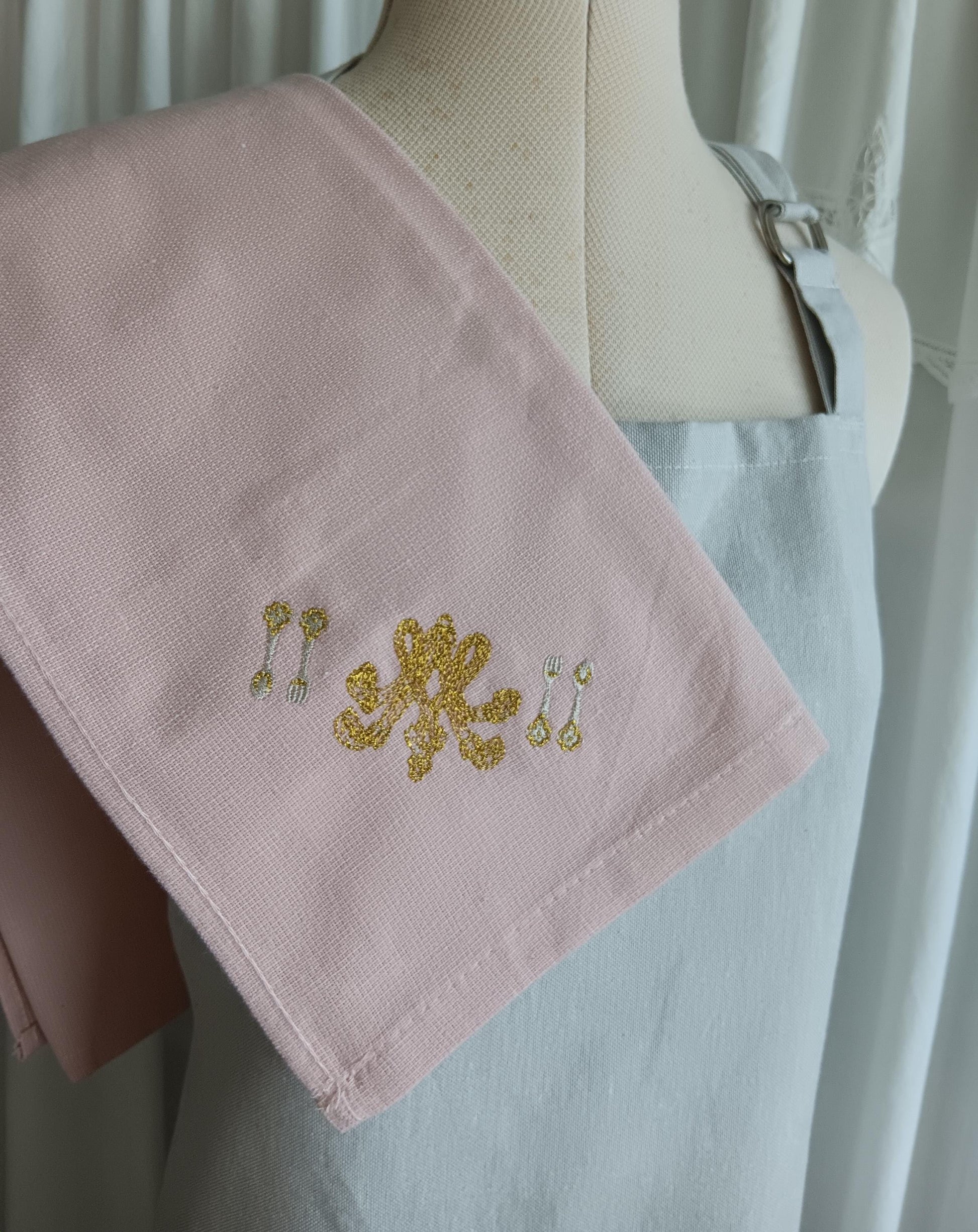 Torchon de cuisine - Monogramme de Marie-Antoinette - beige rosé